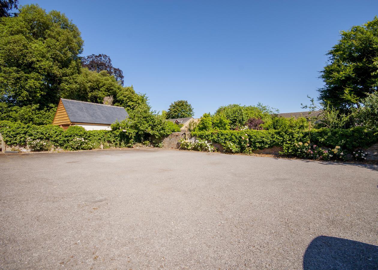 The Highworth Hotel Swindon Luaran gambar